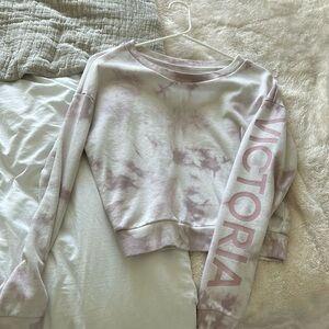 VS sweatshirt